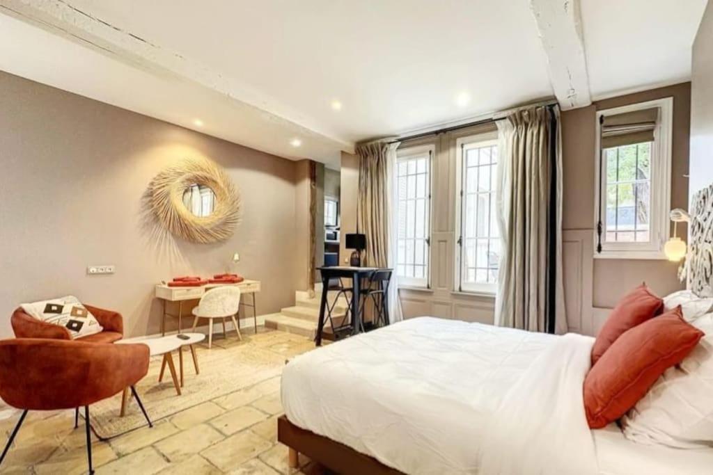 Le Clos Guivet Troyes Buitenkant foto