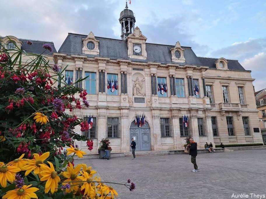 Le Clos Guivet Troyes Buitenkant foto