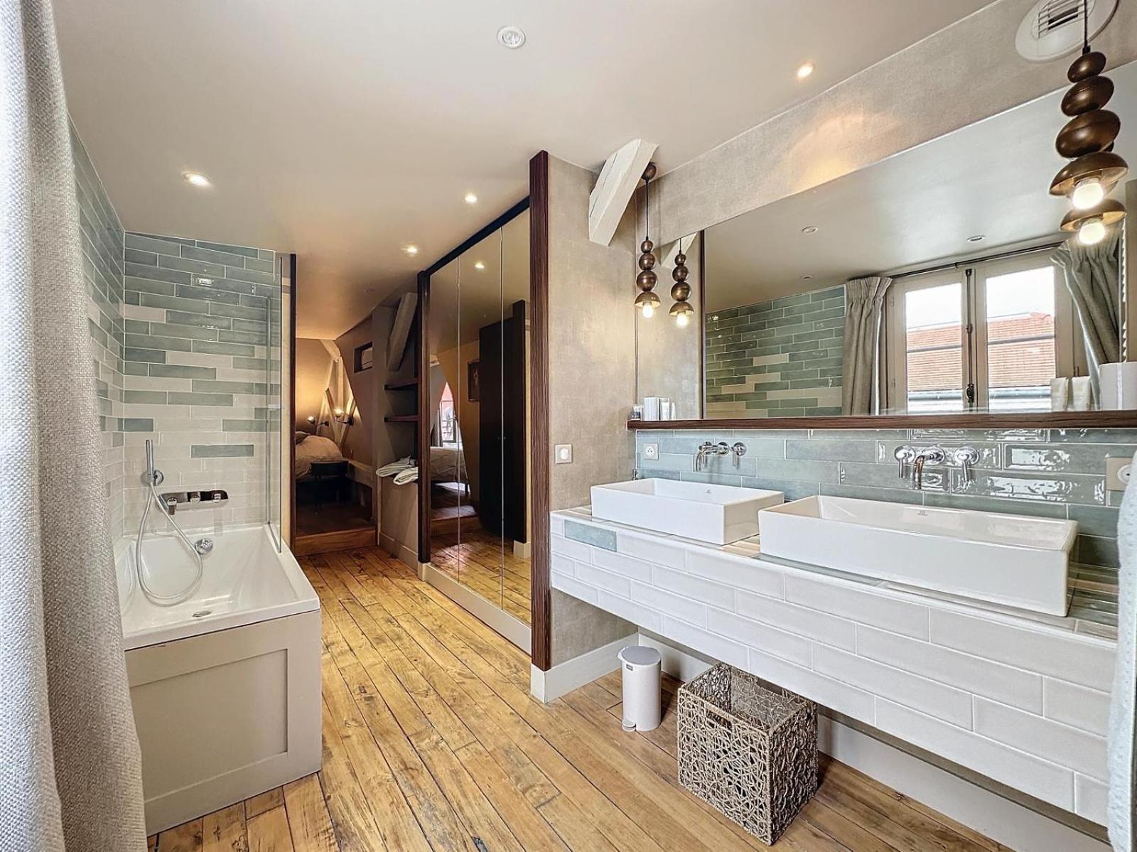 Le Clos Guivet Troyes Buitenkant foto